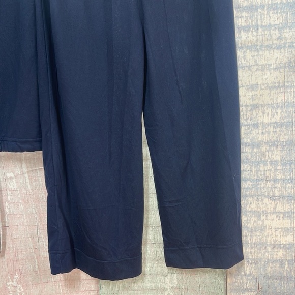 - Brand new with tags Woman’s Madison Park - Signature 2pc Lounge Set. Siz… - Picture 13 of 16